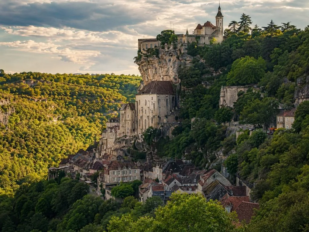 From Sarlat: Private tour of Rocamadour & Saint-Cirq-Lapopie